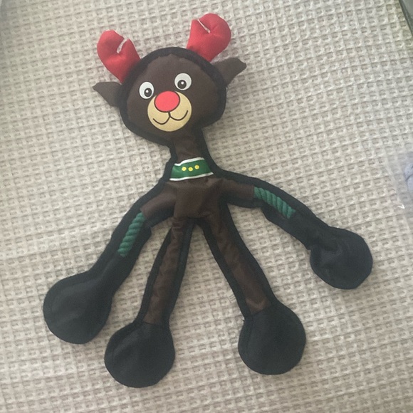 Multipet Dog/Puppy Toy Reindeer NWOT - Picture 1 of 5